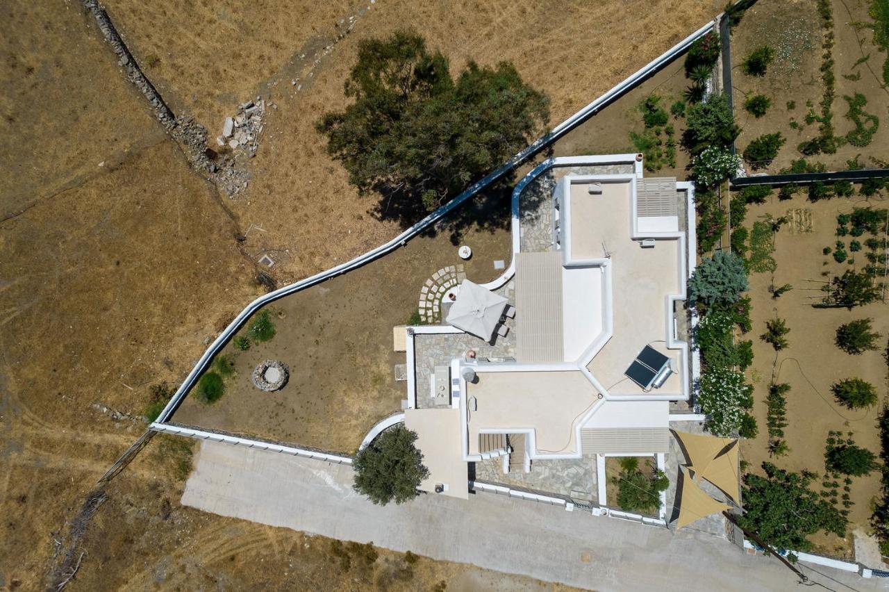 Вилла A Delight House Marathion Экстерьер фото